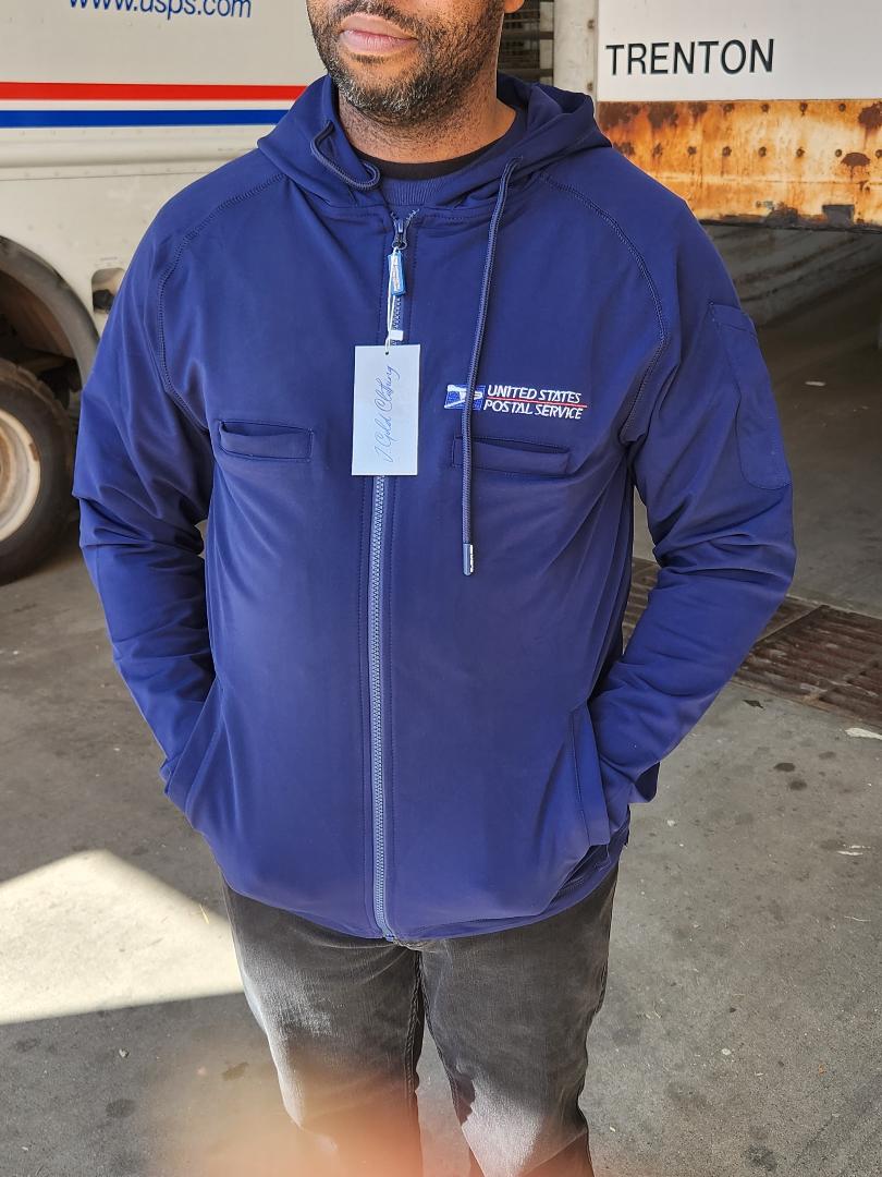 Quaddie 4 pocket hoodie